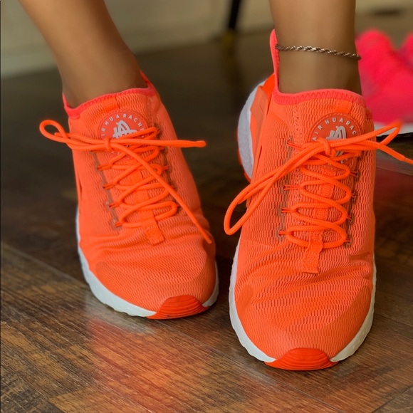 Nike Shoes - orange nike huaraches